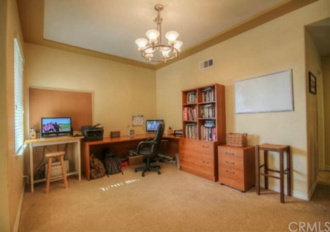 27442 Carlton Oaks Street , Murrieta CA: 