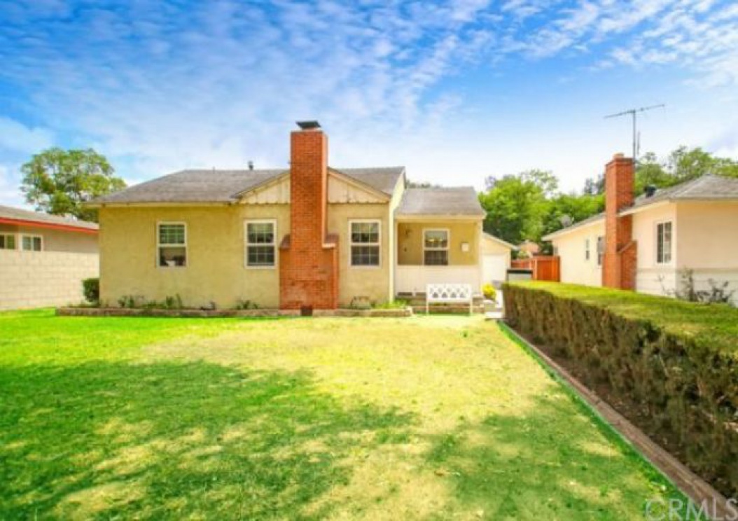 222 Florence Place , Fullerton CA: