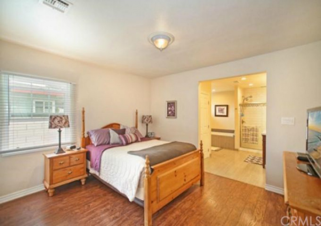 222 Florence Place , Fullerton CA: