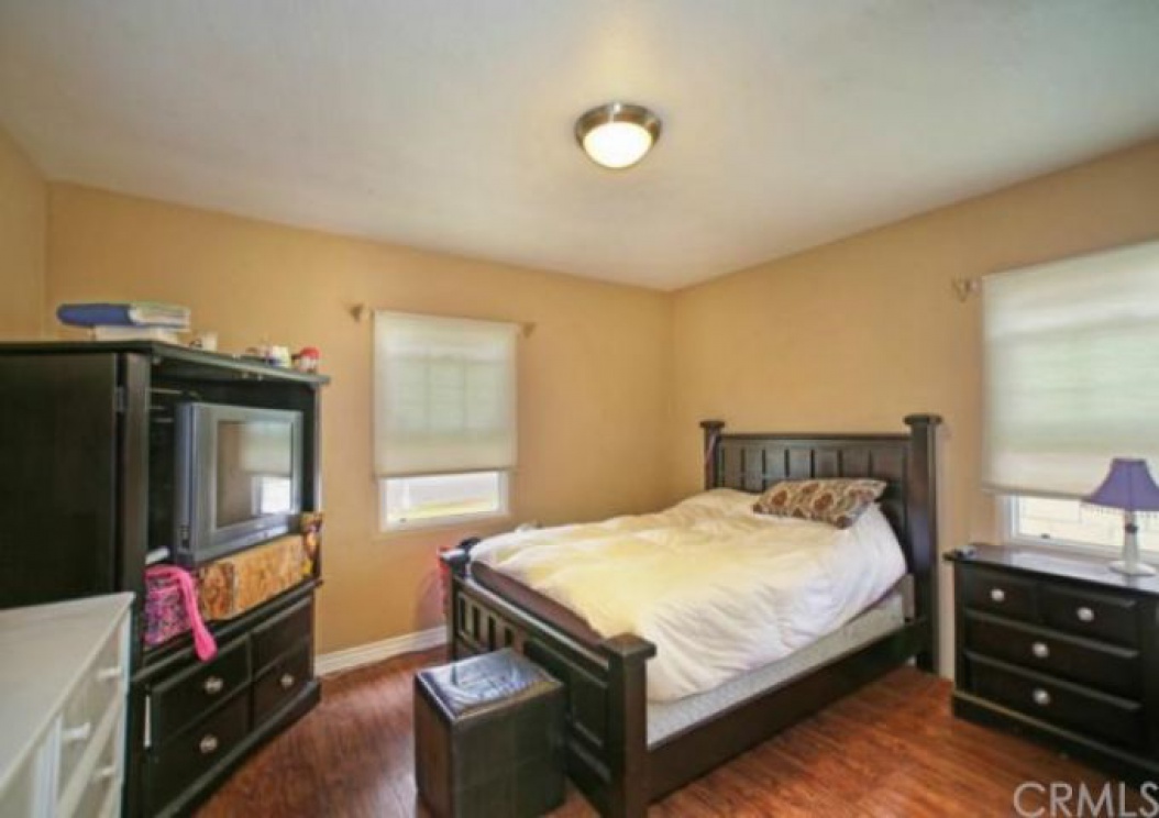 222 Florence Place , Fullerton CA: