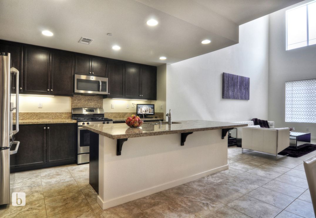 85 Waldorf , Irvine CA: 