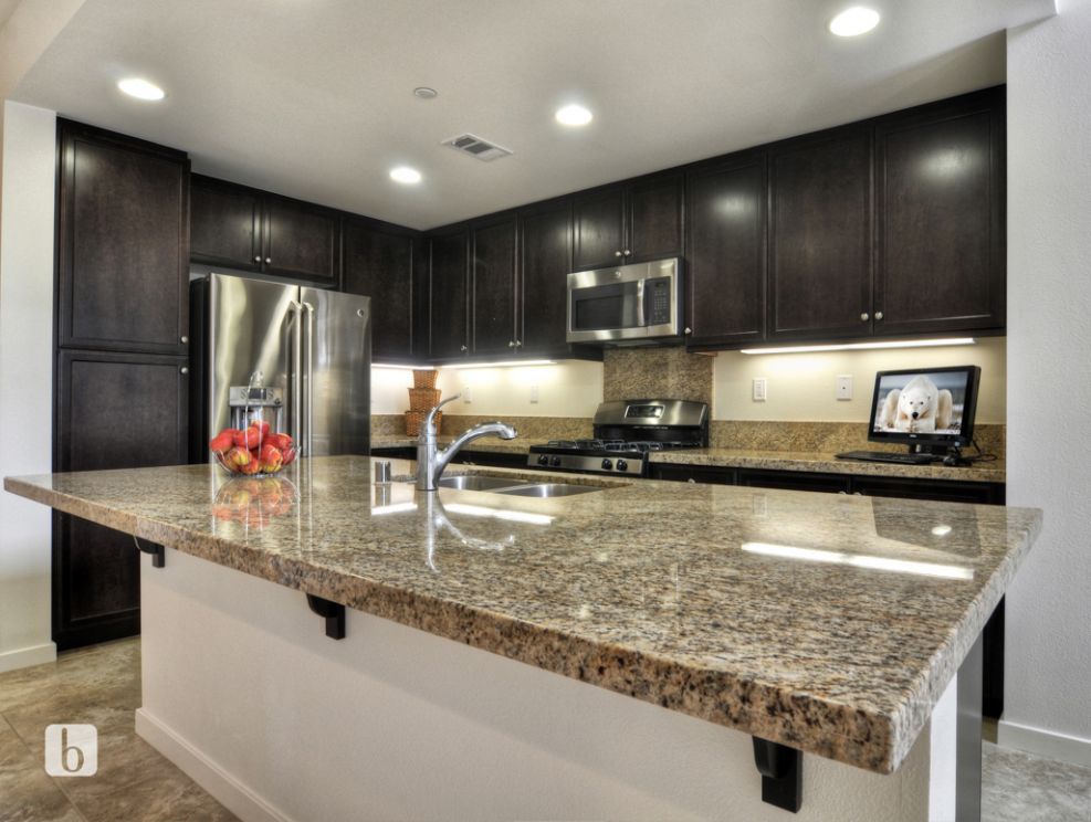 85 Waldorf , Irvine CA: 