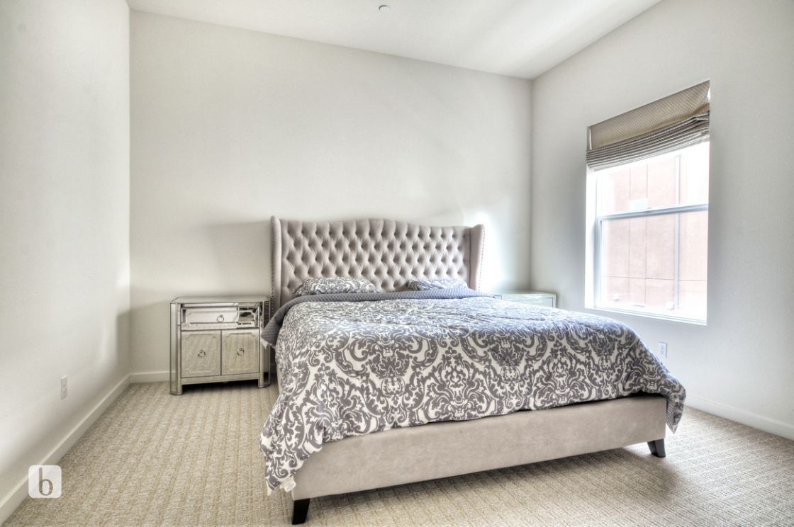 85 Waldorf , Irvine CA: 