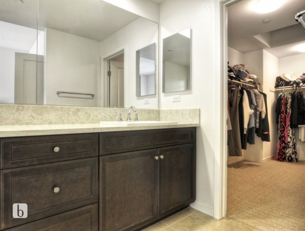 85 Waldorf , Irvine CA: 