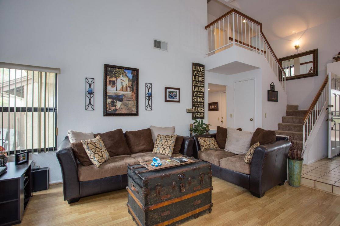 6208  East Twin Peak  Circle , Anaheim Hills CA: 