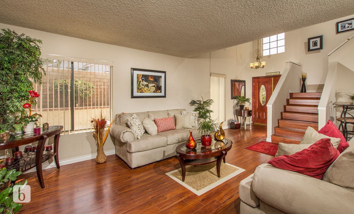 218 W Cerritos Street, Rialto CA: