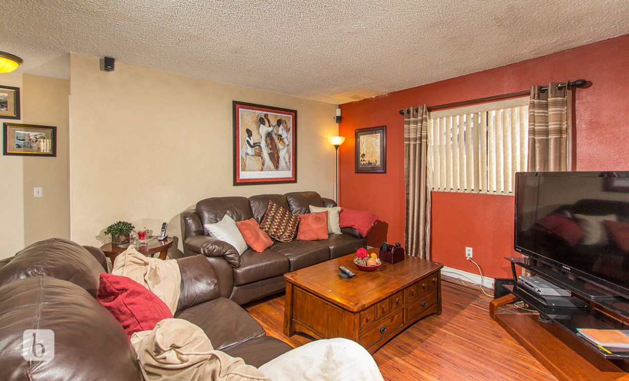 218 W Cerritos Street, Rialto CA: