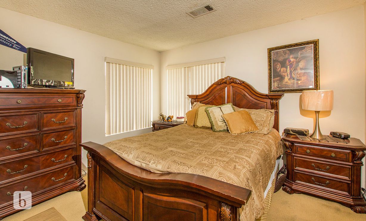 218 W Cerritos Street, Rialto CA: