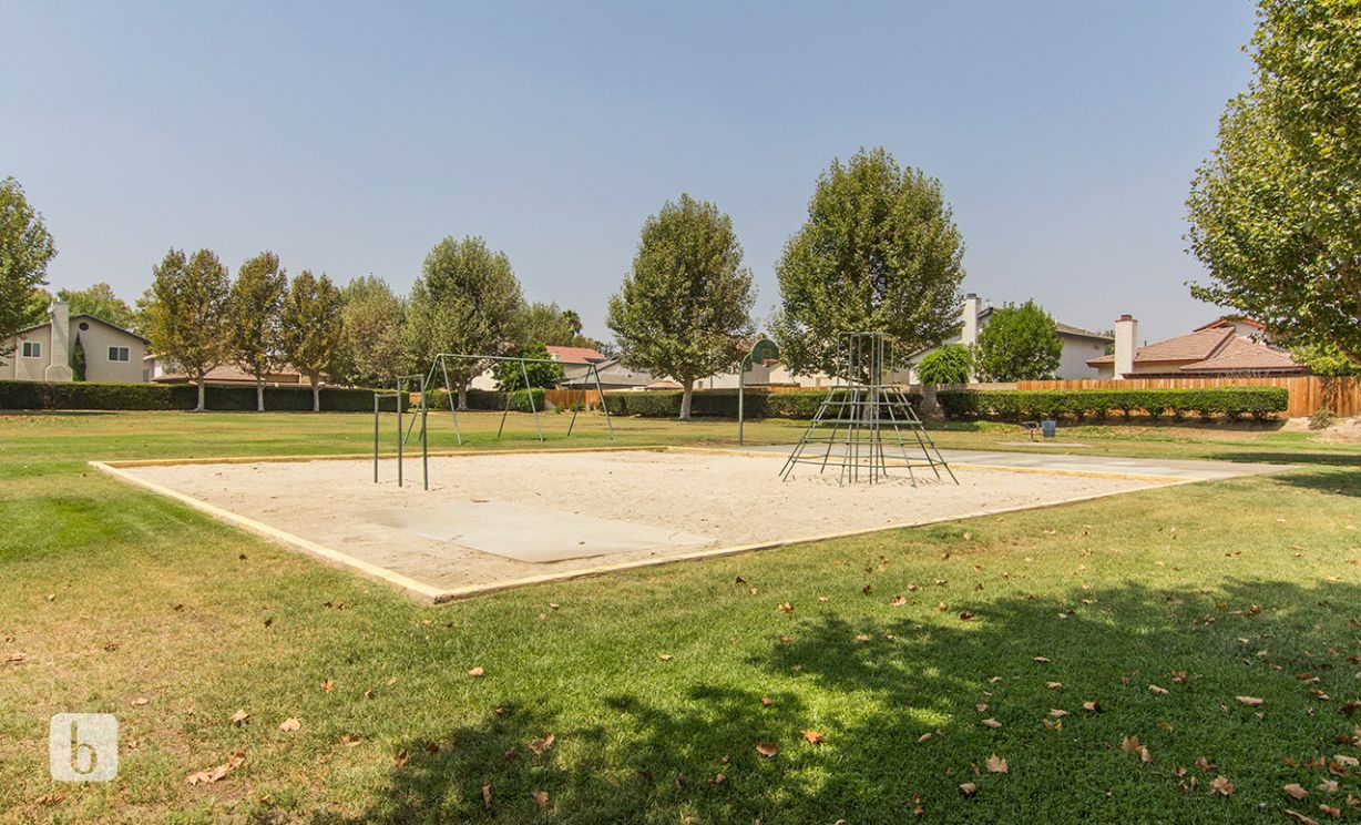 218 W Cerritos Street, Rialto CA: