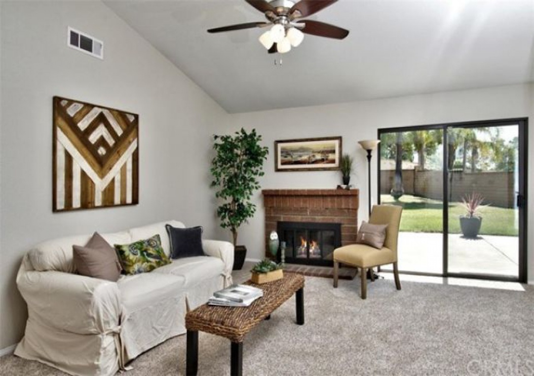5160 VIA MARIPOSA , Yorba Linda CA: 
