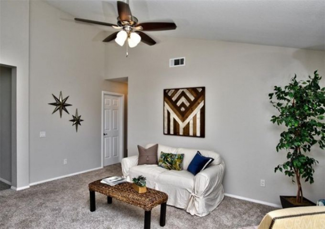 5160 VIA MARIPOSA , Yorba Linda CA: 