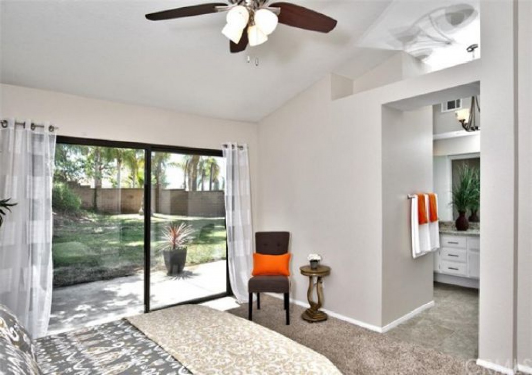 5160 VIA MARIPOSA , Yorba Linda CA: 