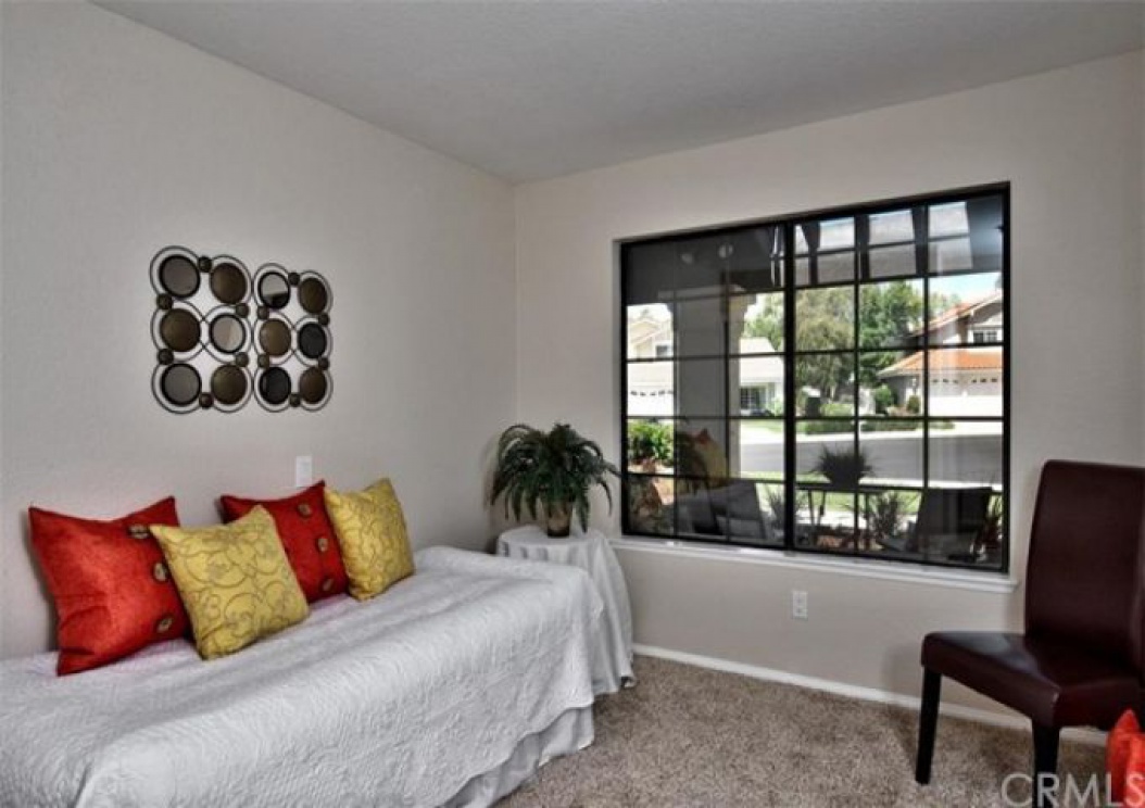 5160 VIA MARIPOSA , Yorba Linda CA: 