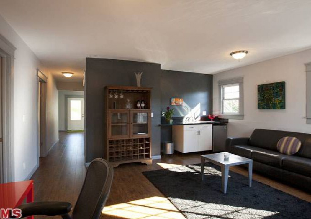 329 North ARDMORE Avenue , Los Angeles CA: 