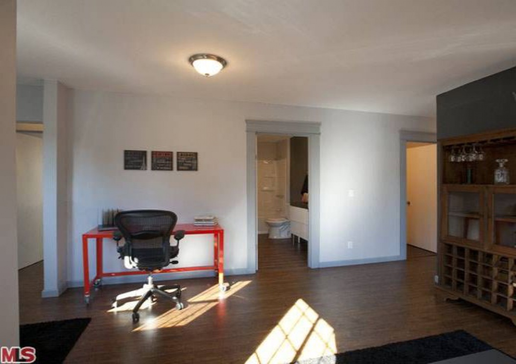 329 North ARDMORE Avenue , Los Angeles CA: 