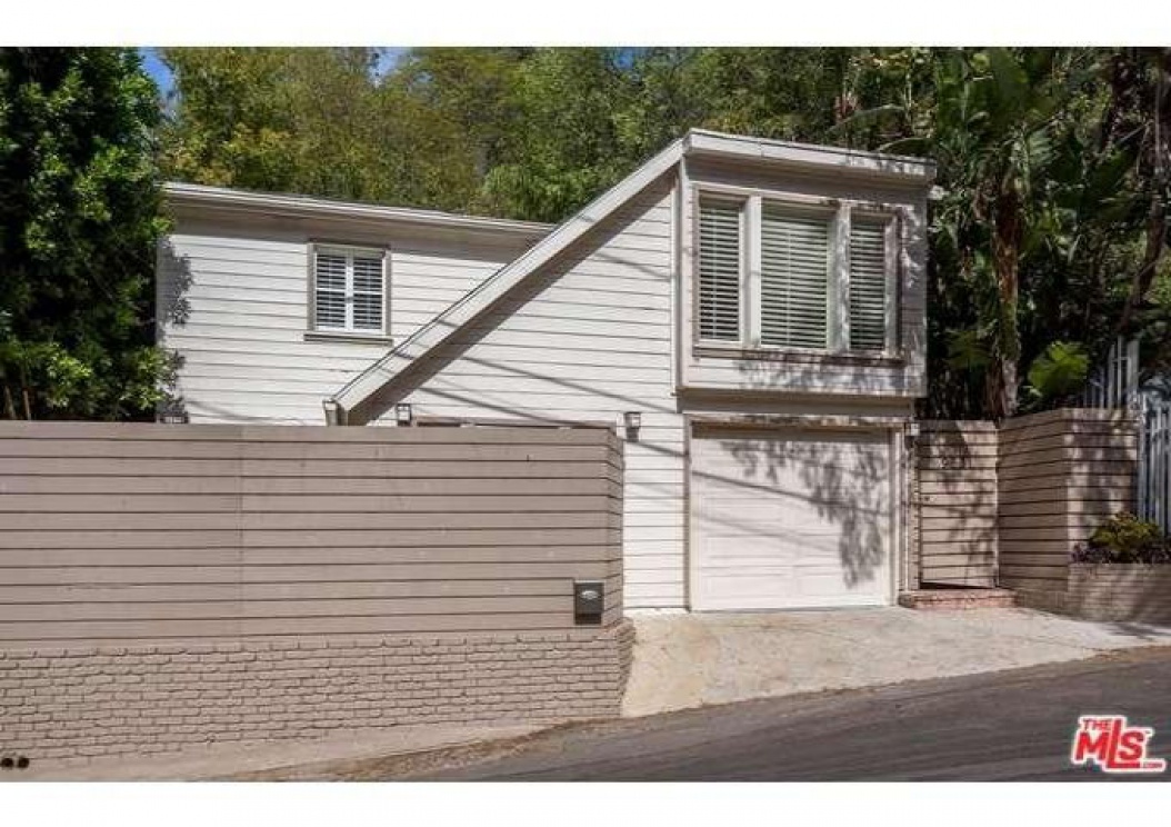 9831 EASTON Drive , Beverly Hills CA: 