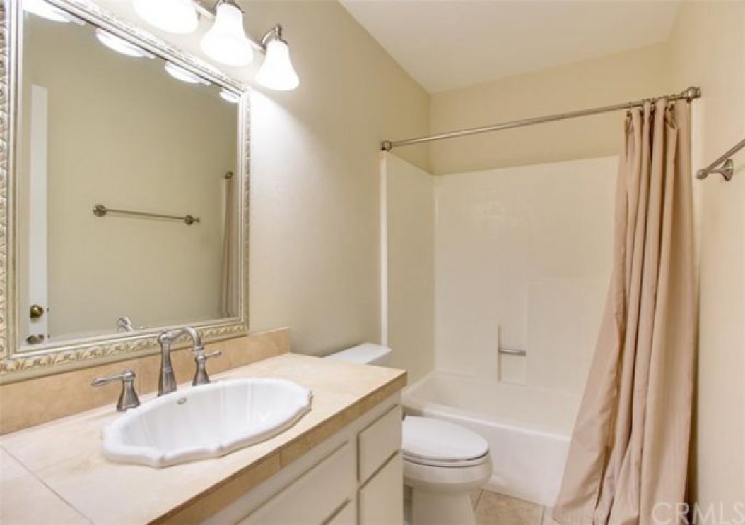 25604   Aragon  Way , Yorba Linda CA: 