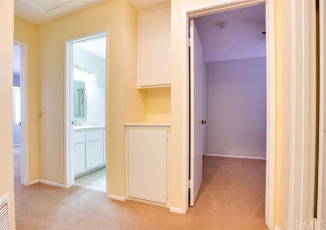 25604   Aragon  Way , Yorba Linda CA: 