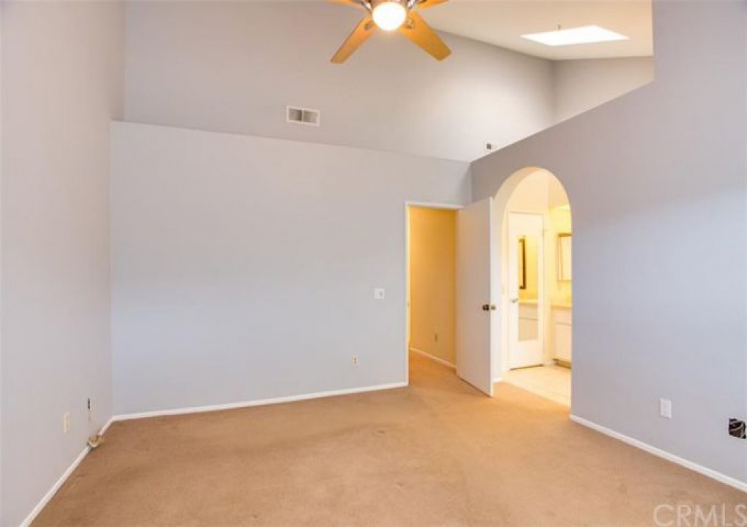 25604   Aragon  Way , Yorba Linda CA: 