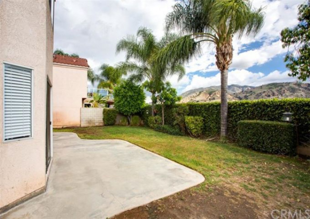 25604   Aragon  Way , Yorba Linda CA: 