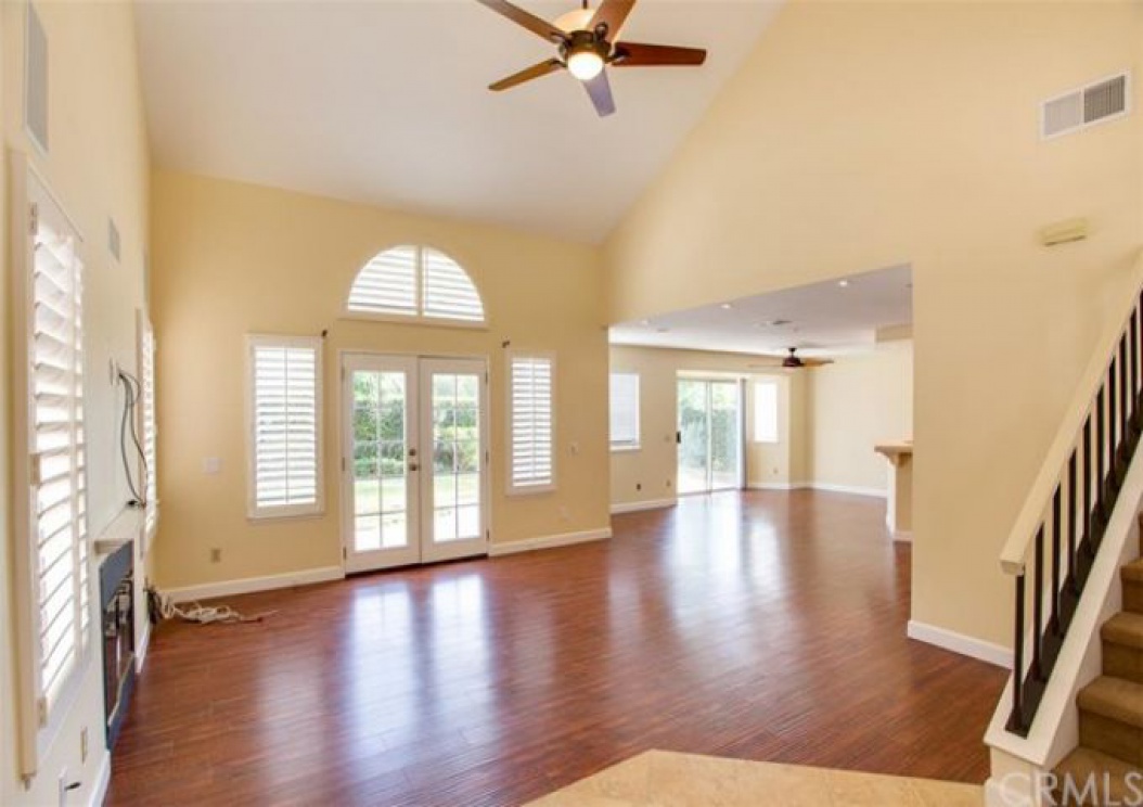 25604   Aragon  Way , Yorba Linda CA: 