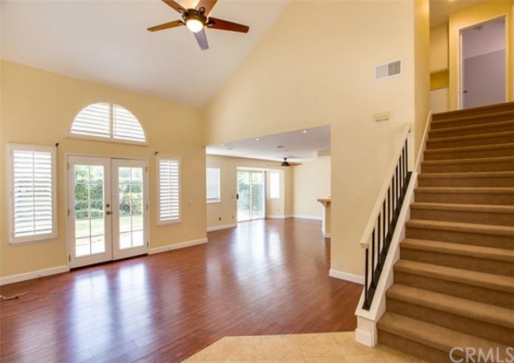 25604   Aragon  Way , Yorba Linda CA: 