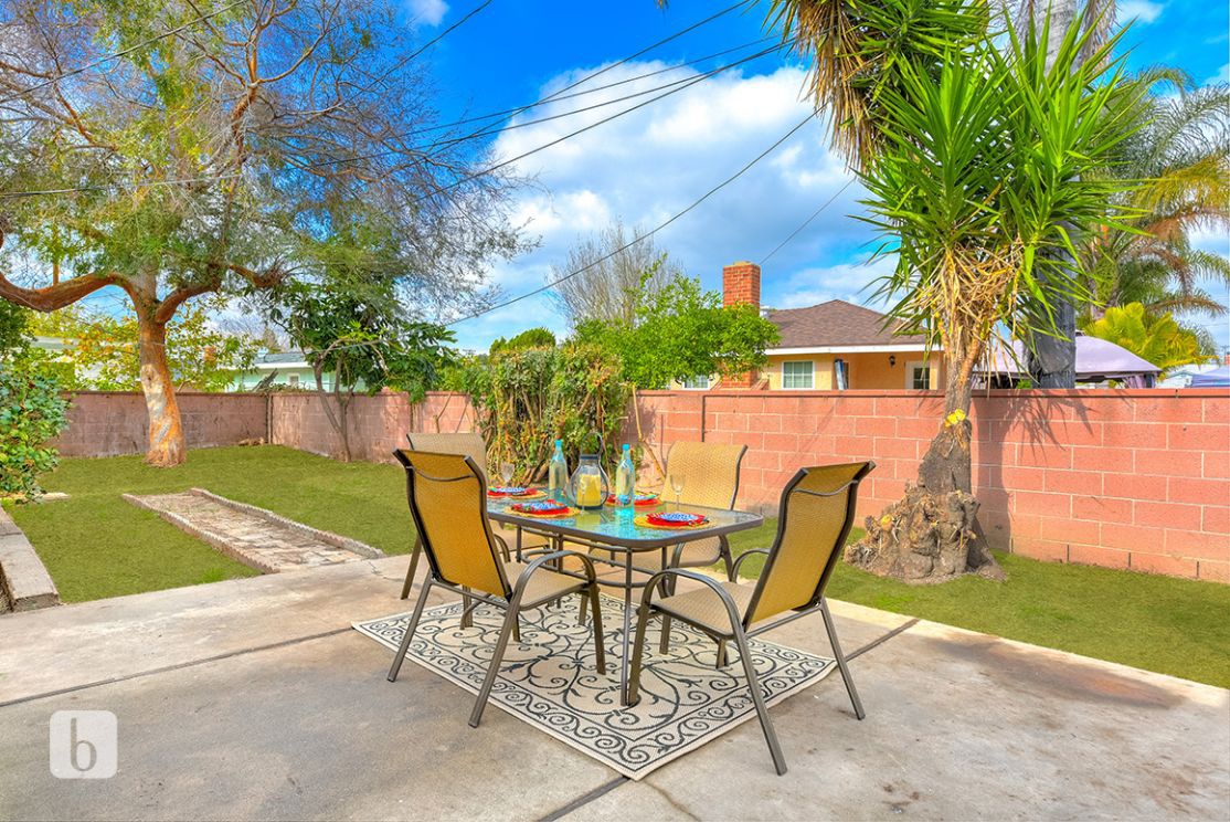 1905  East Almond  Drive , Anaheim CA: 