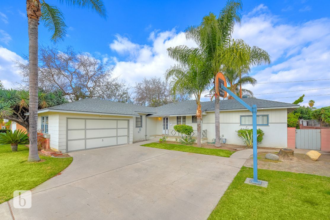 1905  East Almond  Drive , Anaheim CA: 