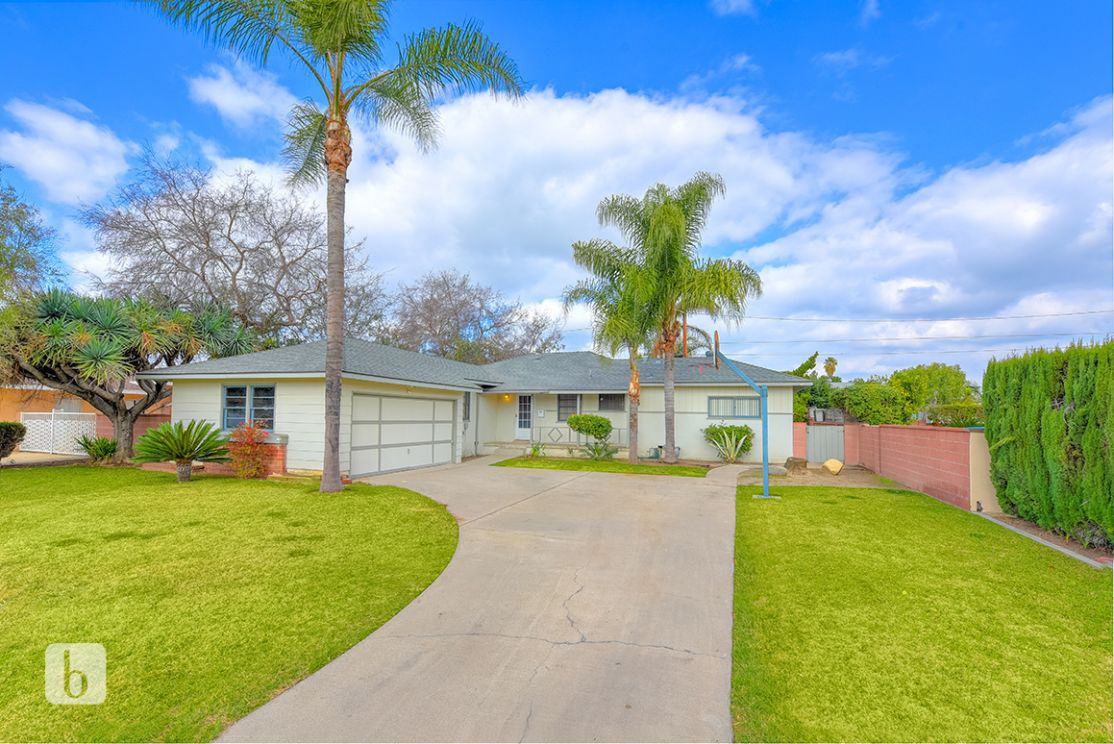 1905  East Almond  Drive , Anaheim CA: 