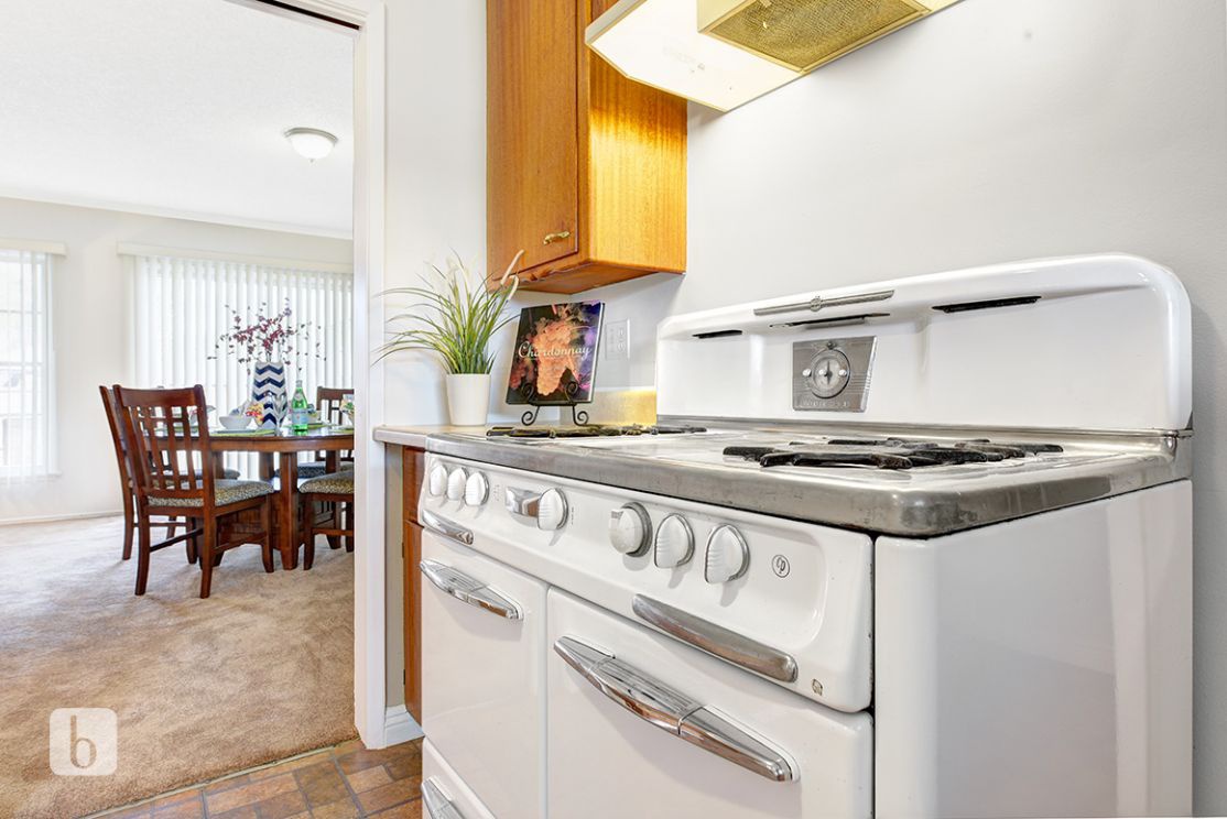 1905  East Almond  Drive , Anaheim CA: 