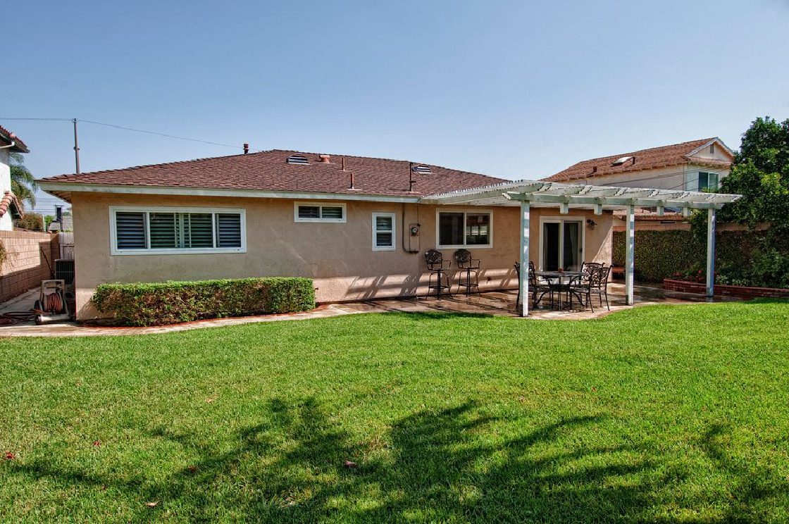 938 Huggins Avenue , Placentia CA: 