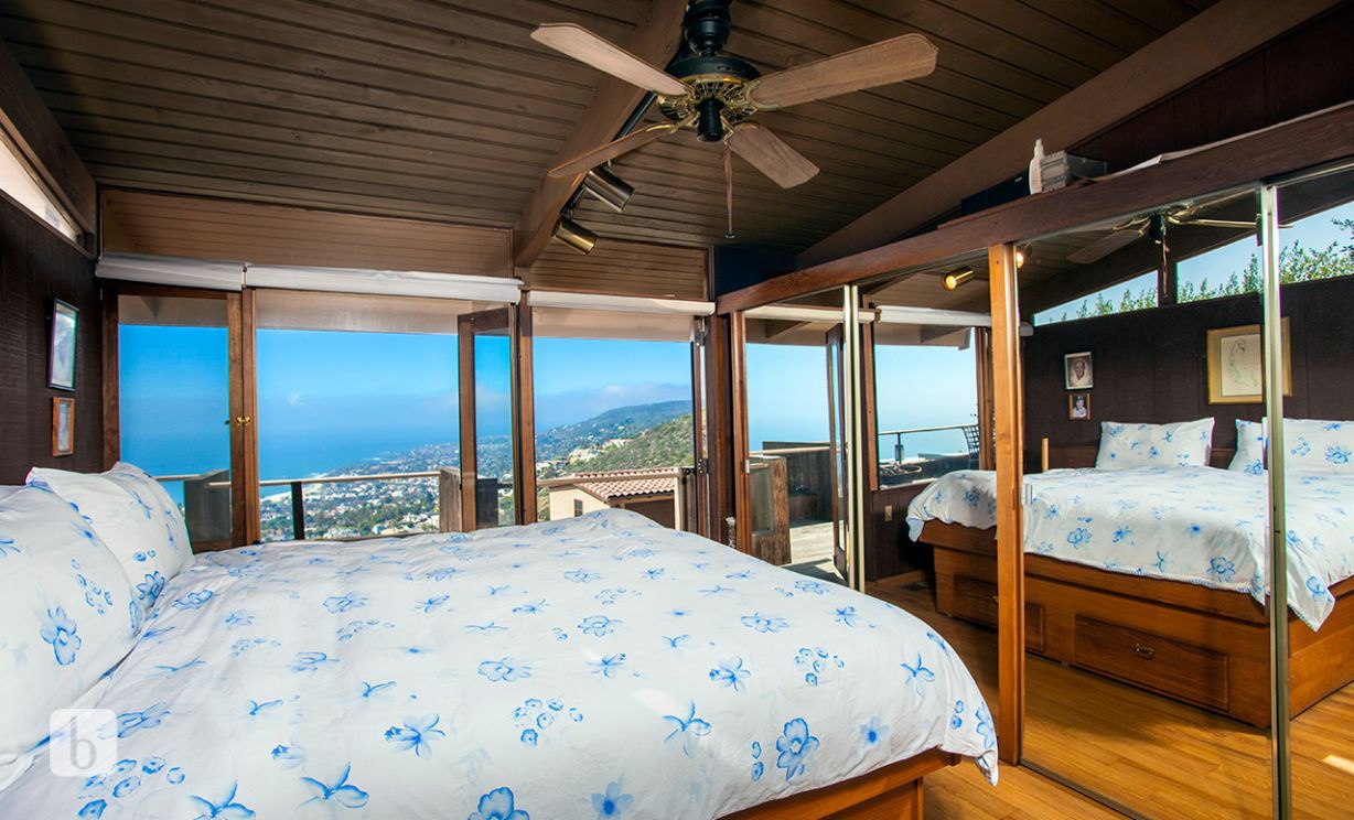 1677 Thurston Drive, Laguna Beach CA: