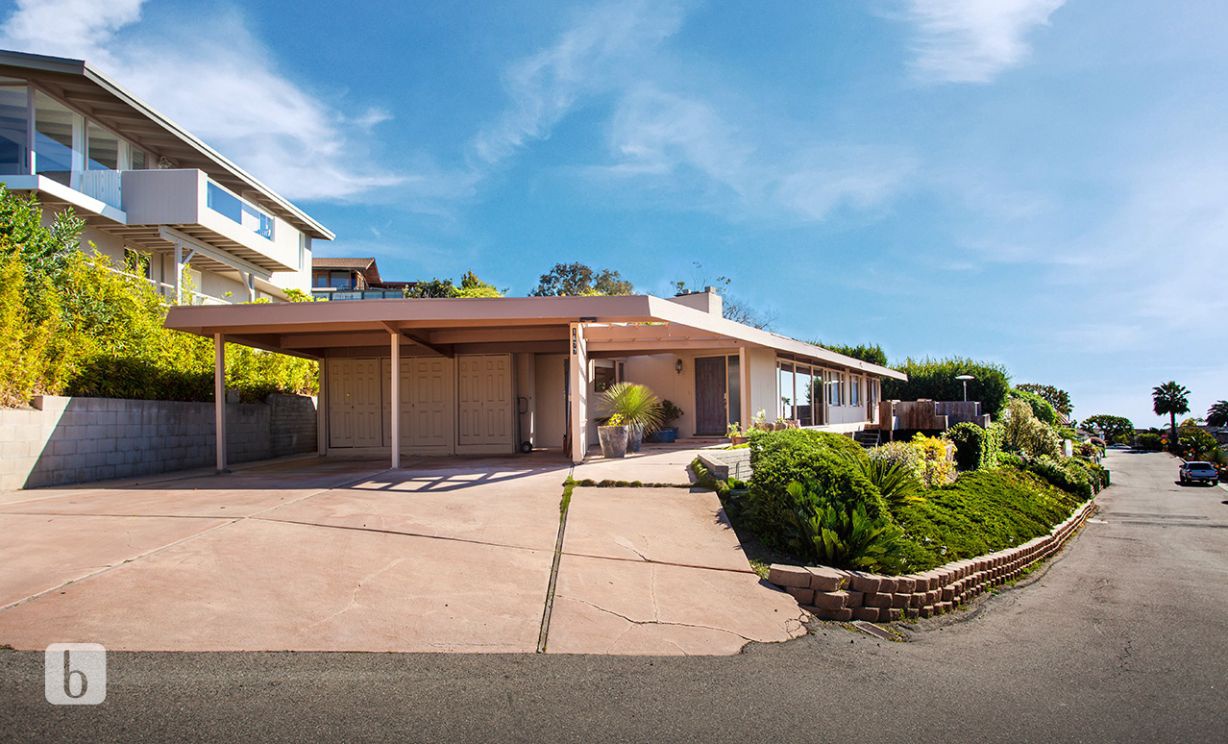 1677 Thurston Drive, Laguna Beach CA: