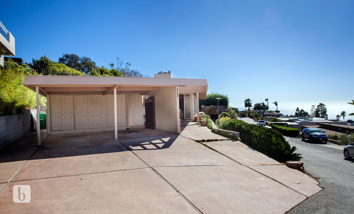 1677 Thurston Drive, Laguna Beach CA: