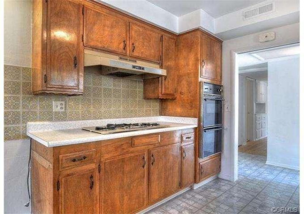 526 South Plymouth Place , Anaheim CA: 