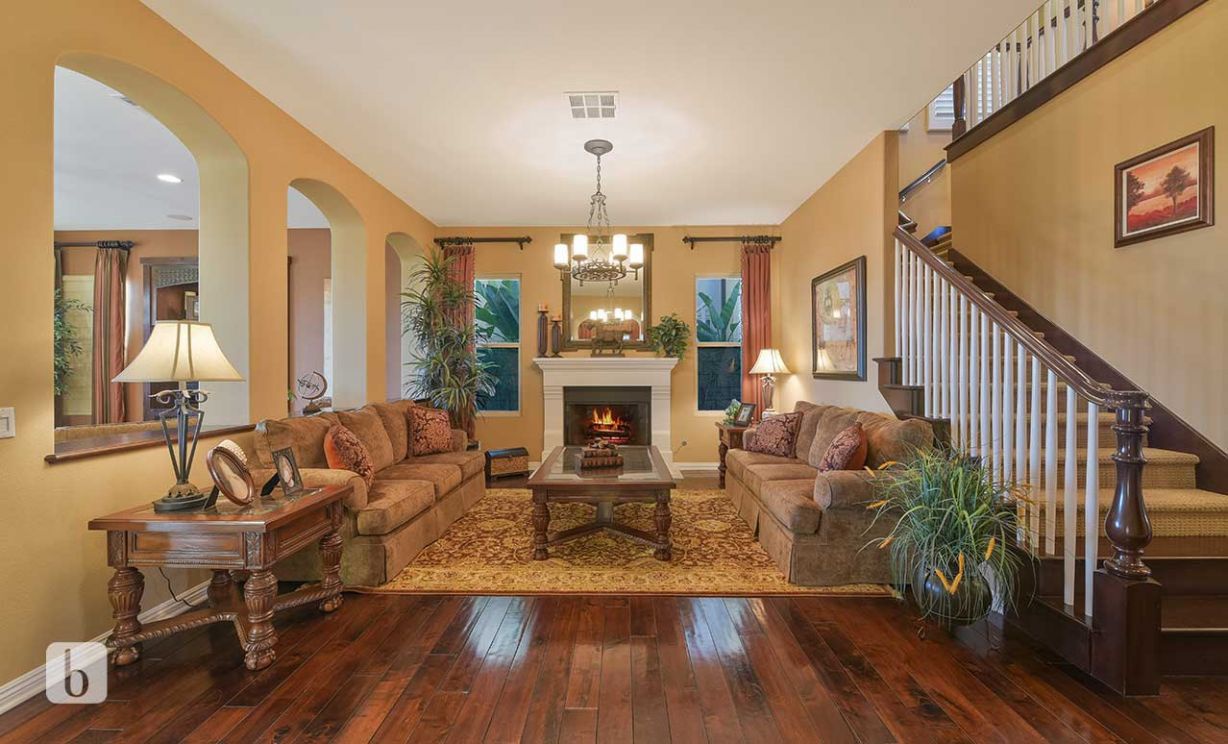 4013   Hoosier Lawn  Way , Yorba Linda CA: 