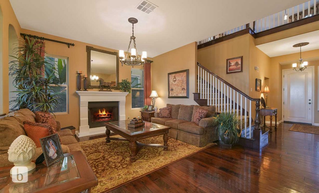 4013   Hoosier Lawn  Way , Yorba Linda CA: 