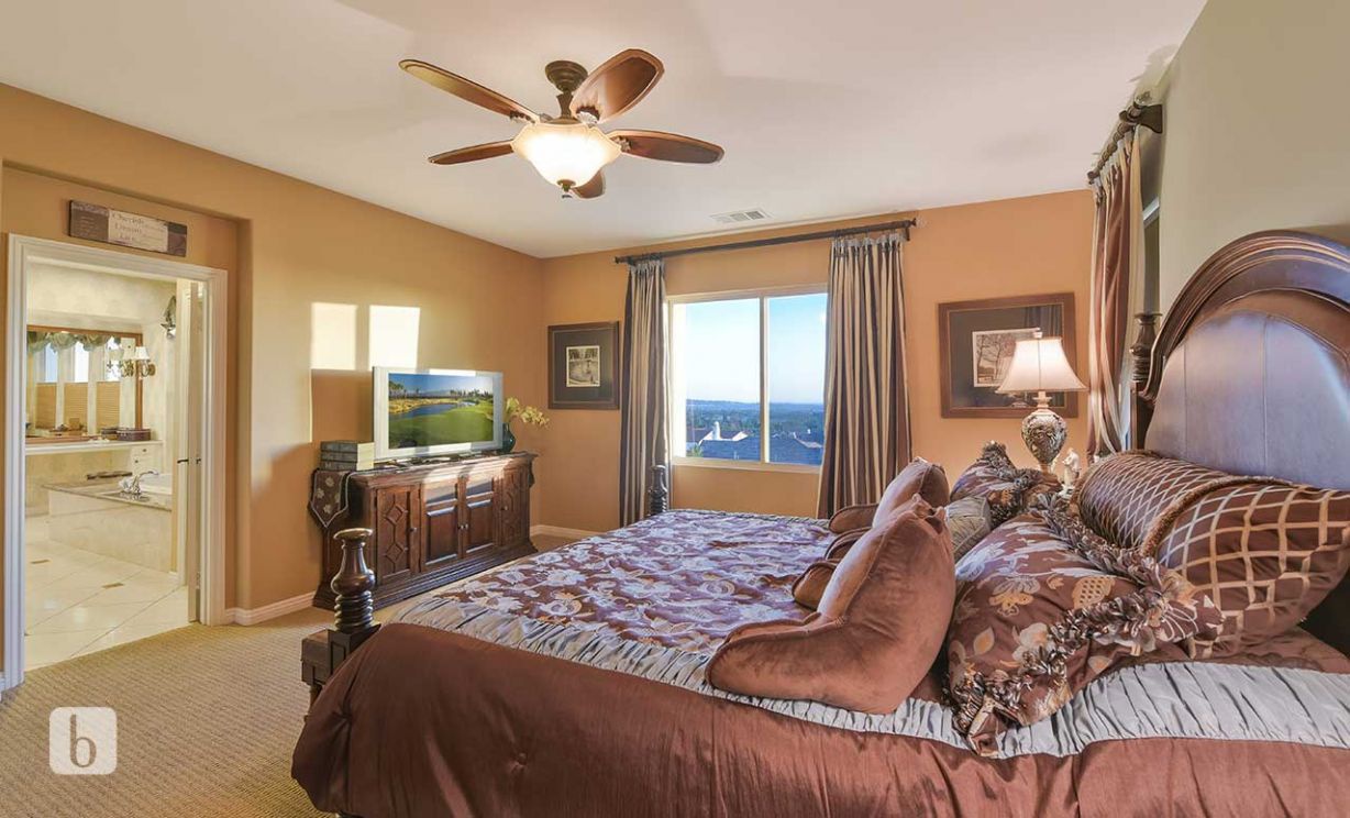 4013   Hoosier Lawn  Way , Yorba Linda CA: 