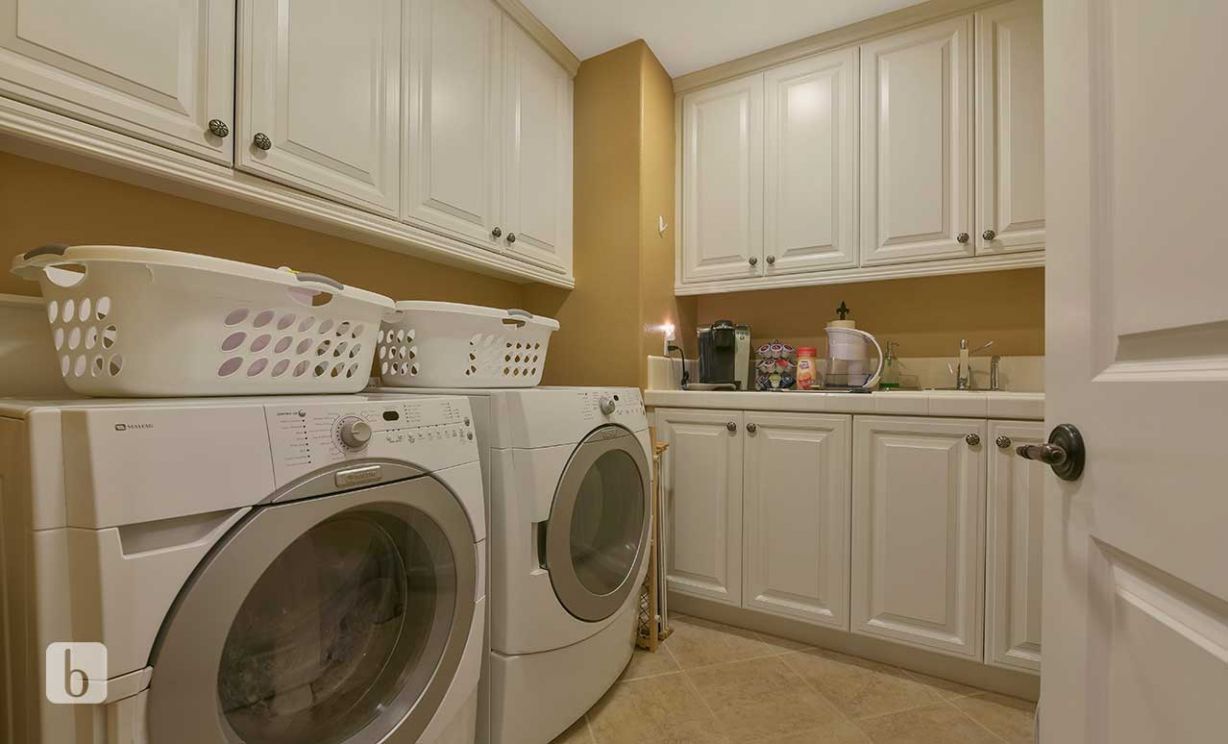 4013   Hoosier Lawn  Way , Yorba Linda CA: 