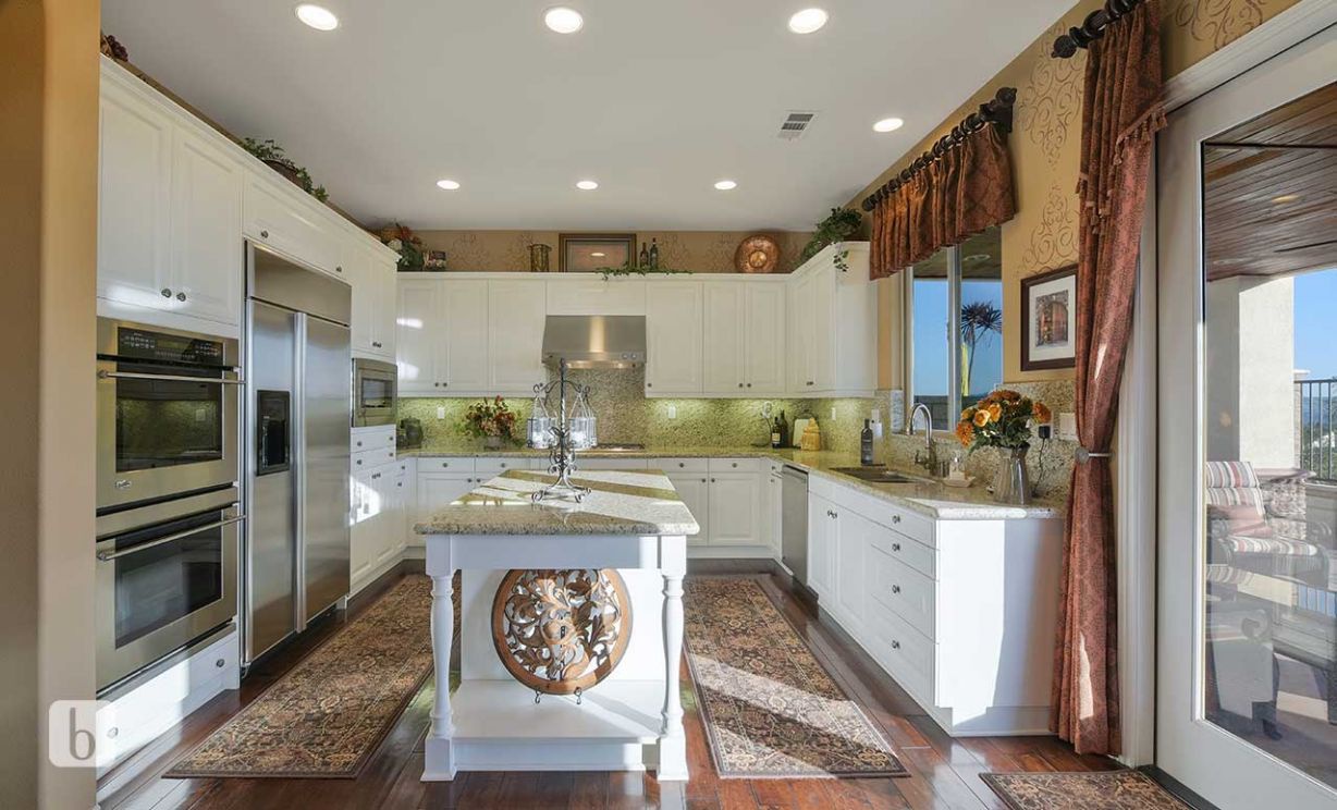 4013   Hoosier Lawn  Way , Yorba Linda CA: 