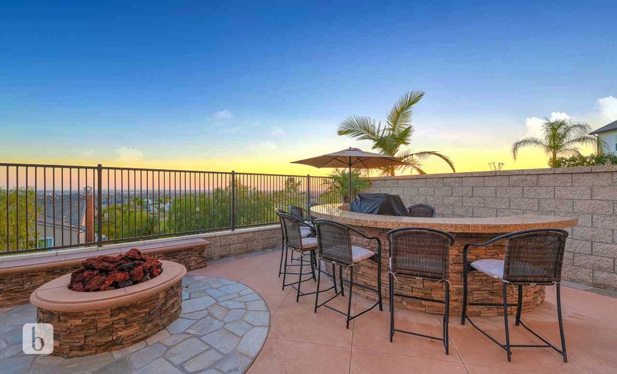 4013   Hoosier Lawn  Way , Yorba Linda CA: 