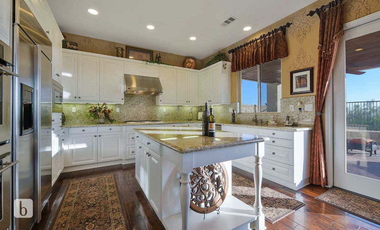 4013   Hoosier Lawn  Way , Yorba Linda CA: 