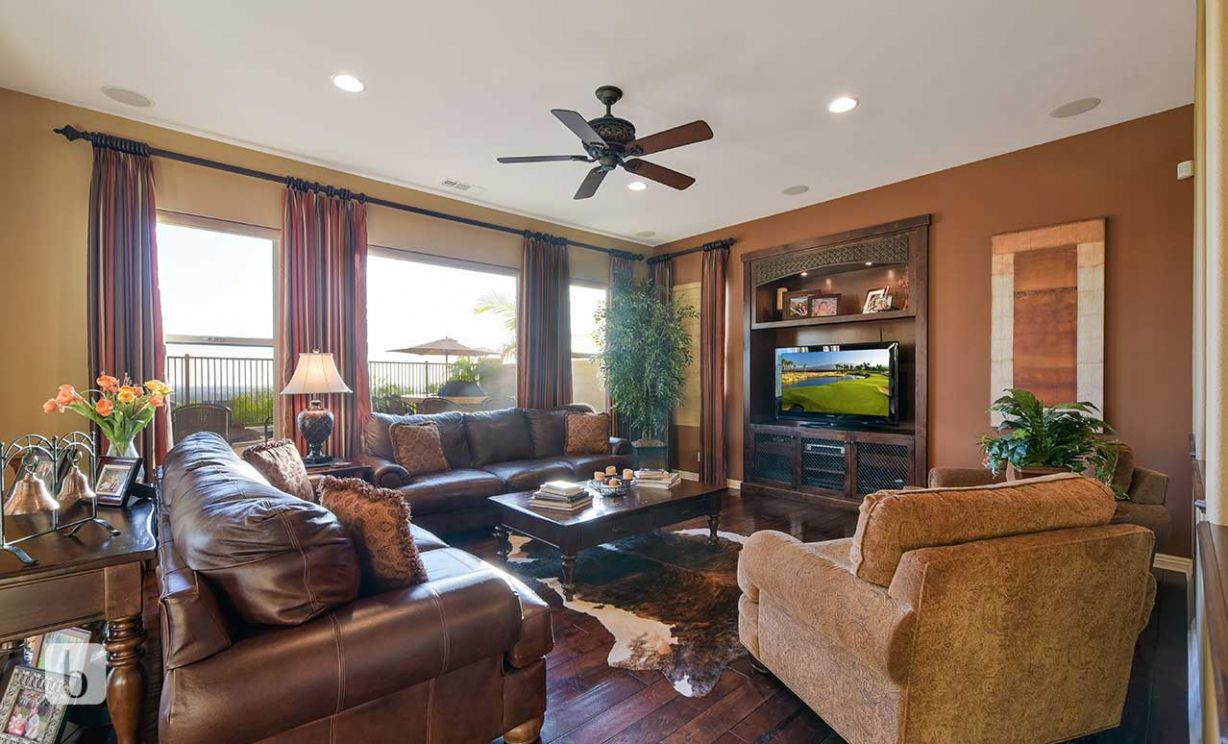 4013   Hoosier Lawn  Way , Yorba Linda CA: 