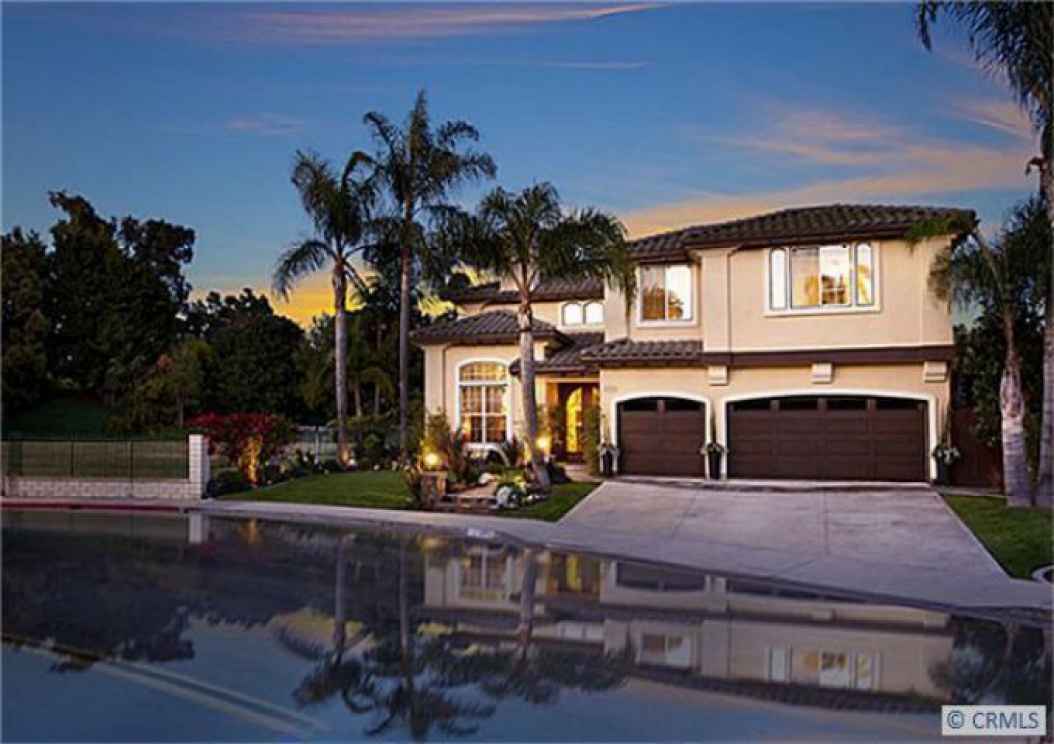 CA, Orange :