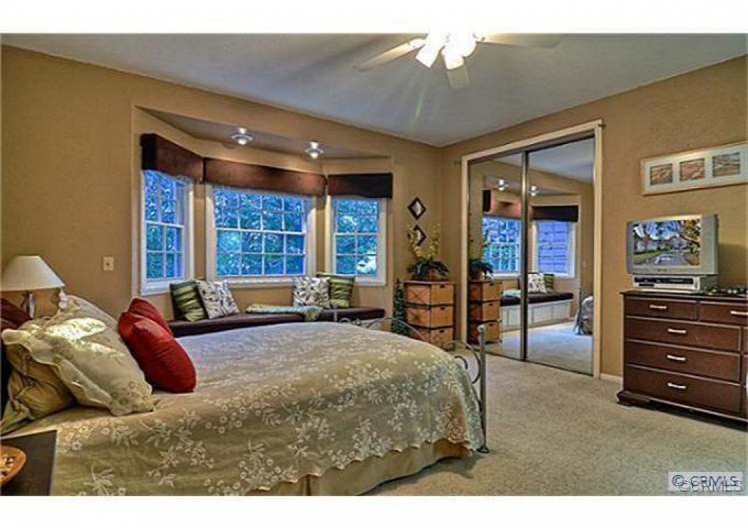 2215 VALLE Drive, La Habra Height CA: 