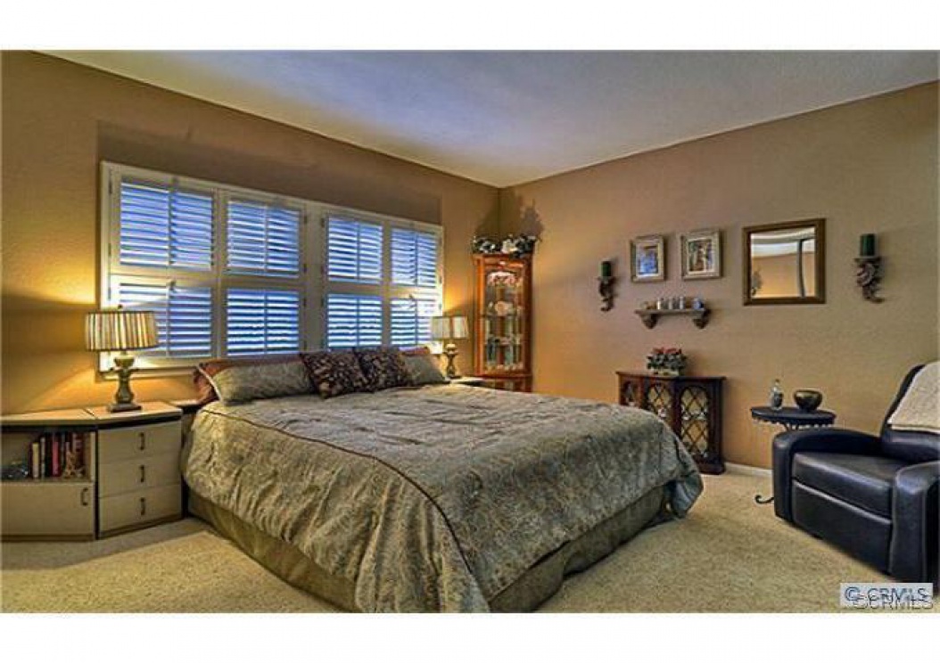 2215 VALLE Drive, La Habra Height CA: 