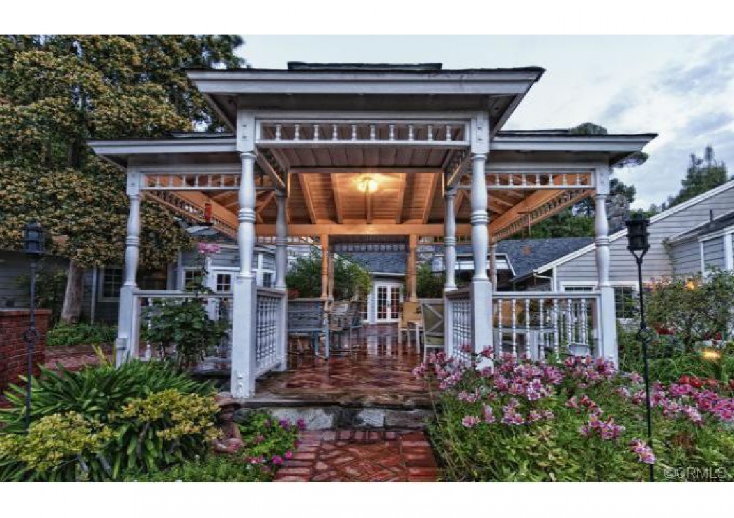 2215 VALLE Drive, La Habra Height CA: 