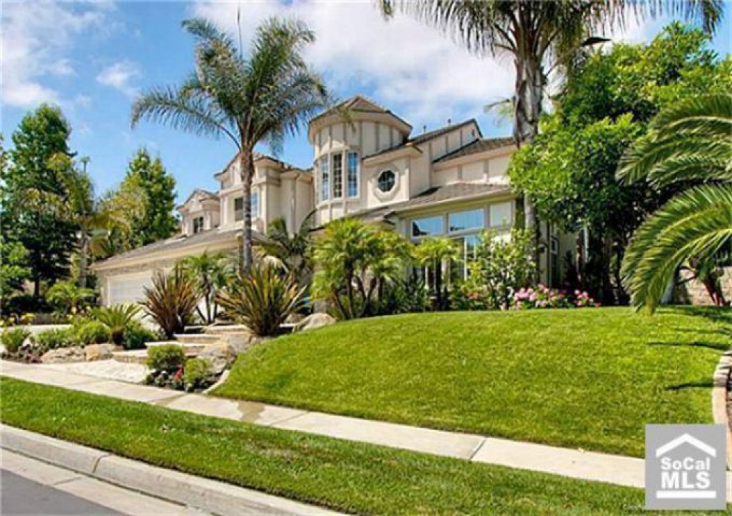 CA, Orange :