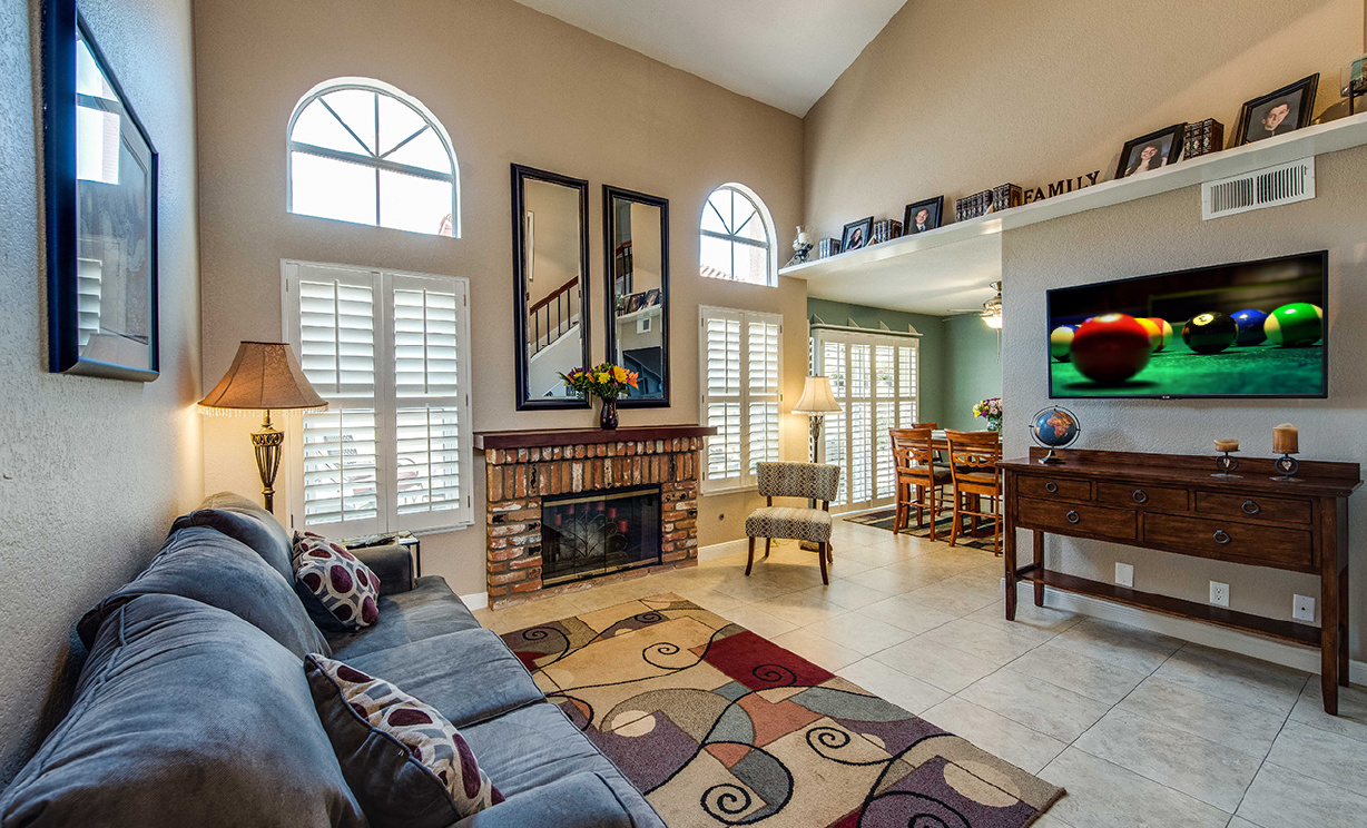 16 Daylily, Rancho Santa Margarita CA: 