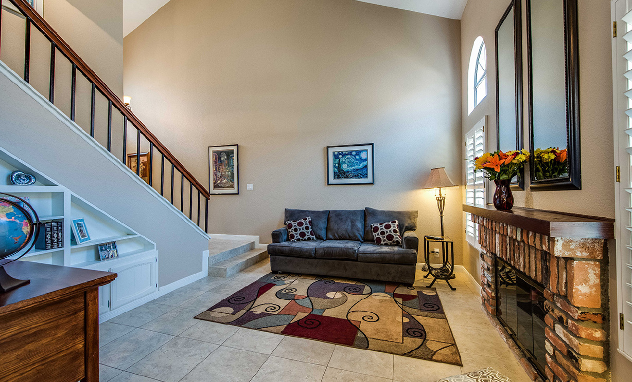 16 Daylily, Rancho Santa Margarita CA: 